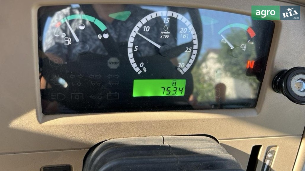 Трактор John Deere 6135 B 2021 - фото 1