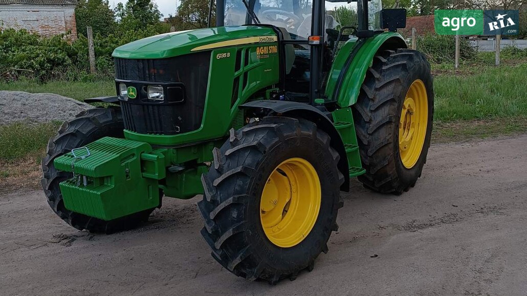 Трактор John Deere 6135 B 2022 - фото 1