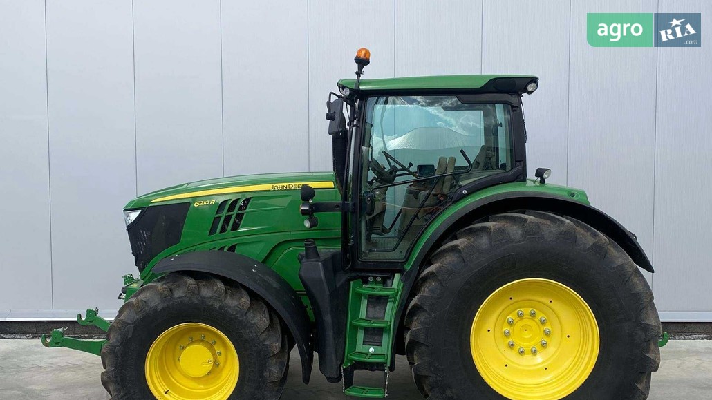 Трактор John Deere 6210 2012 - фото 1