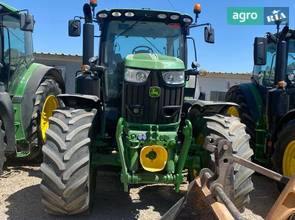 Трактор John Deere 6215R 2015