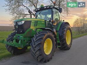 Трактор John Deere 6215R 