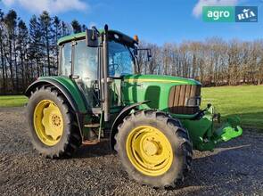 Трактор John Deere 6220 2004