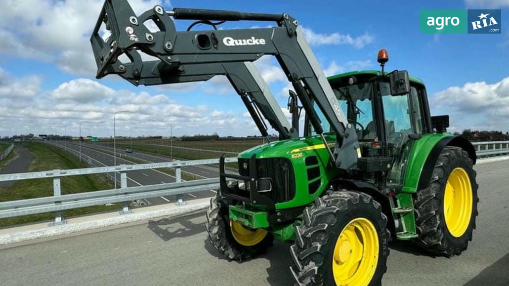 Трактор John Deere 6230 2010 - фото 1