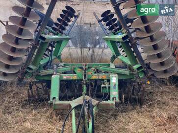 John Deere 630 2010 - фото