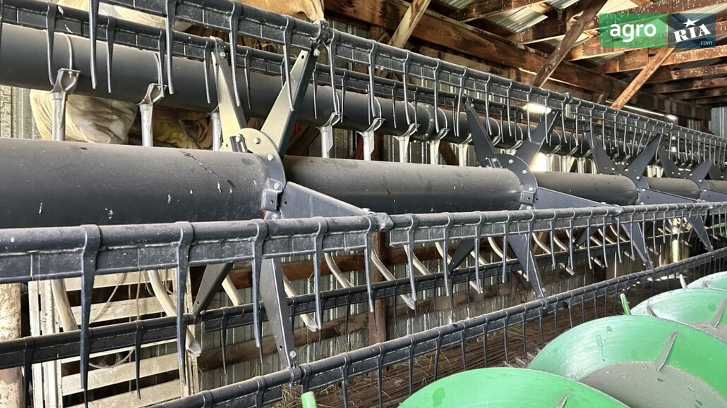 Жниварка John Deere 630F 2010 - фото 1