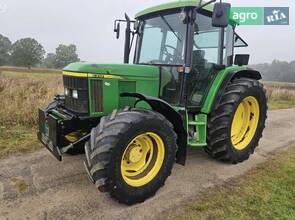 Трактор John Deere 6310 