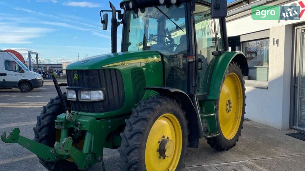 Трактор John Deere 6320 2004 - фото 1