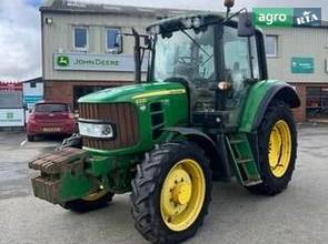 Трактор John Deere 6330 2011