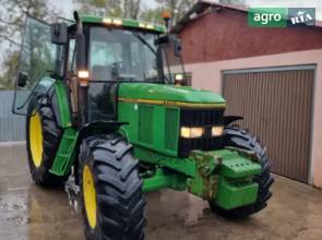 Трактор John Deere 6600 