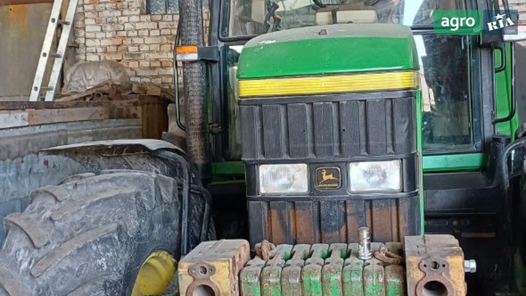 Трактор John Deere 6810 2000 - фото 1