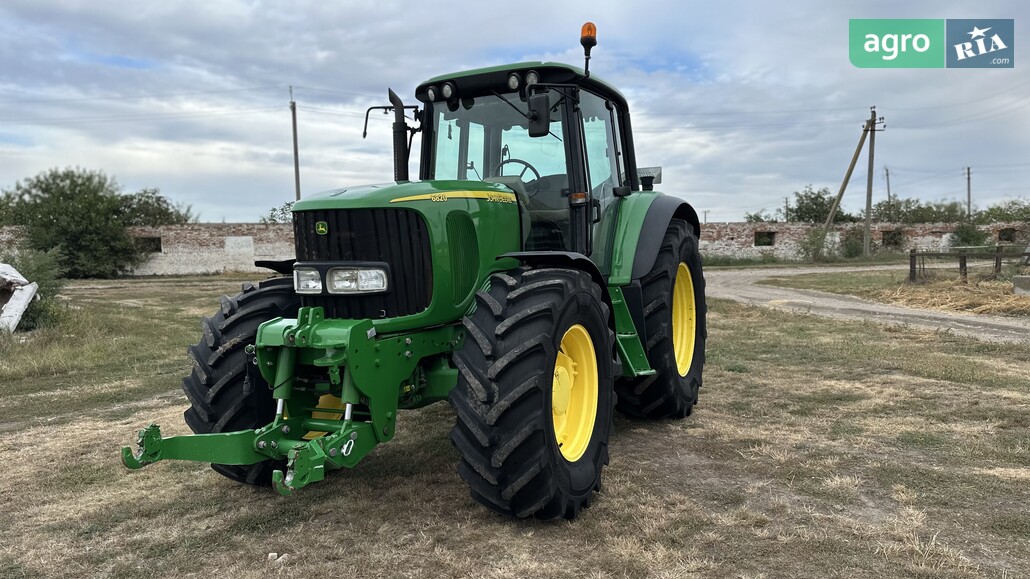Трактор John Deere 6820 2005 - фото 1
