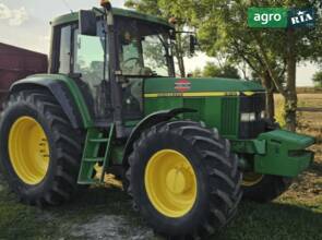 Трактор John Deere 6910 