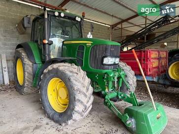 John Deere 6930 2010 - фото
