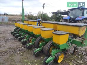 Сівалка John Deere 7000 