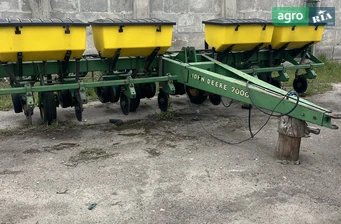 Сеялка John Deere 7000 2000 - фото