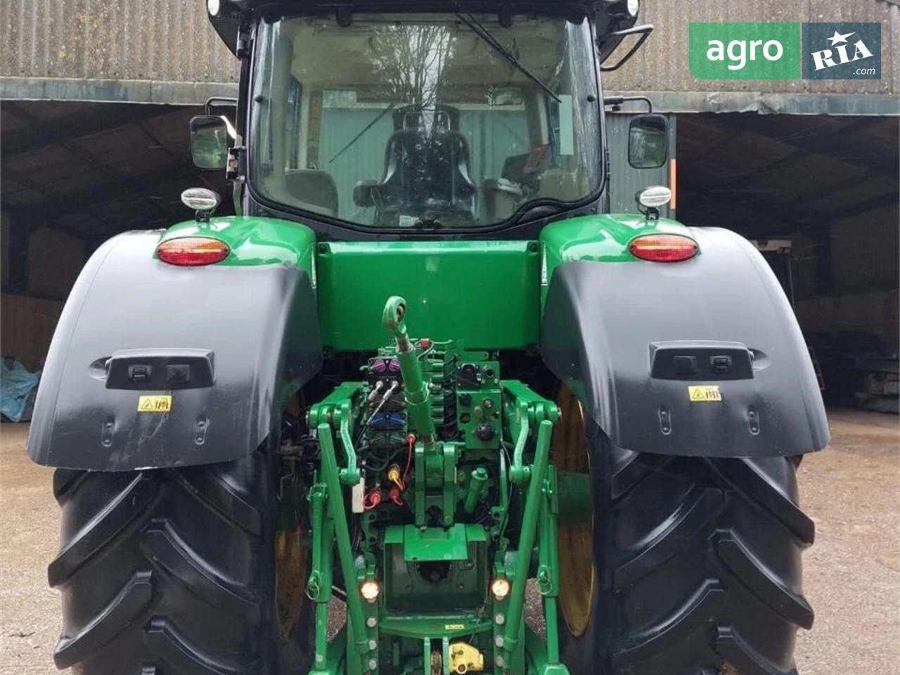 Трактор John Deere 7230R 2015 - фото 1