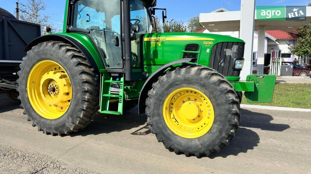 Трактор John Deere 7230R 2011 - фото 1