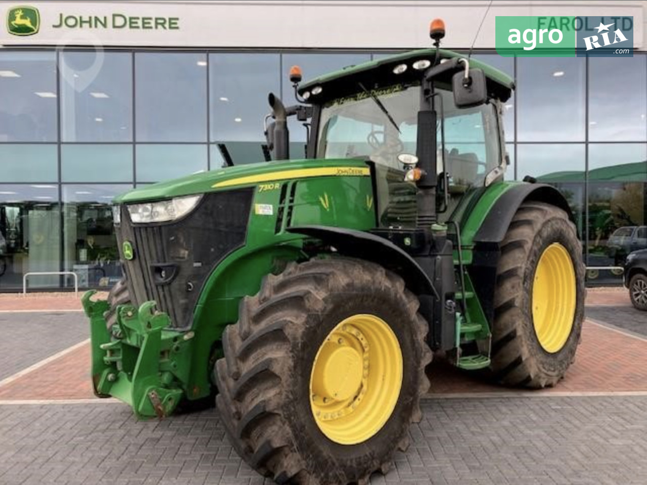 Трактор John Deere 7310R 2016 - фото 1