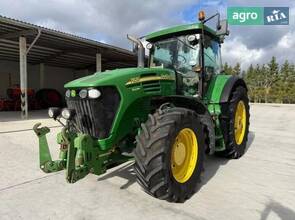 Трактор John Deere 7820 