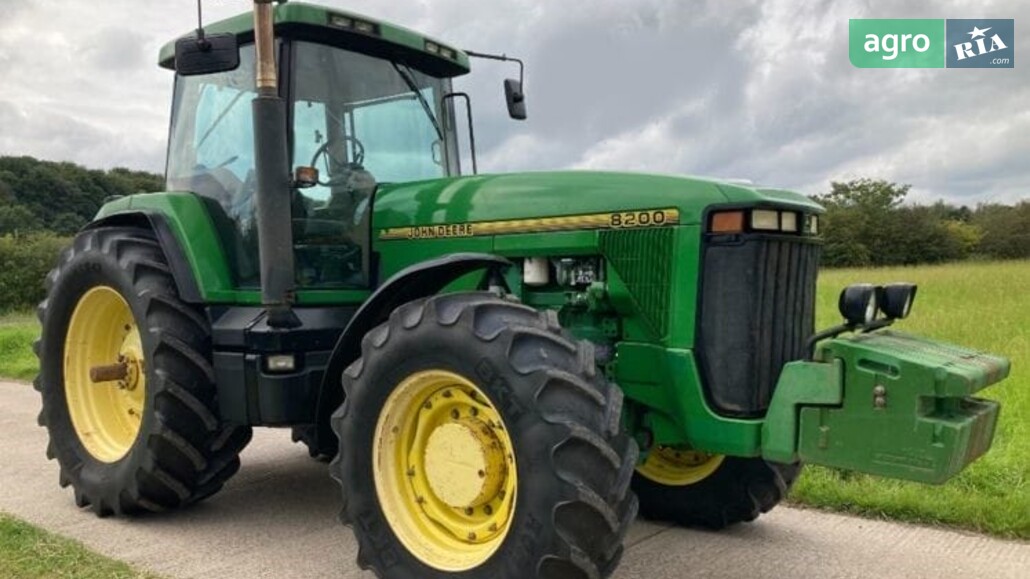 Трактор John Deere 8200 1996 - фото 1