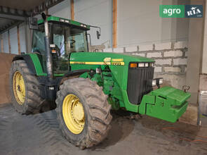Трактор John Deere 8200 2000