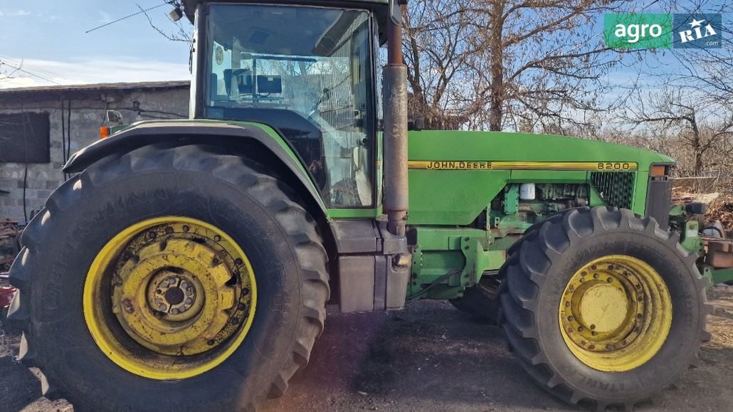 Трактор John Deere 8200 1996 - фото 1