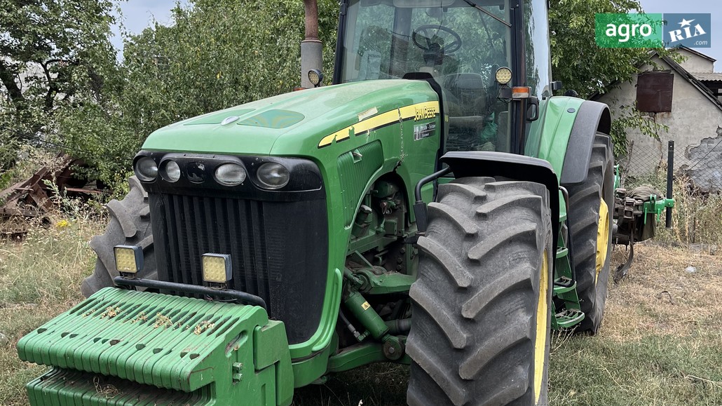Трактор John Deere 8220 2002 - фото 1