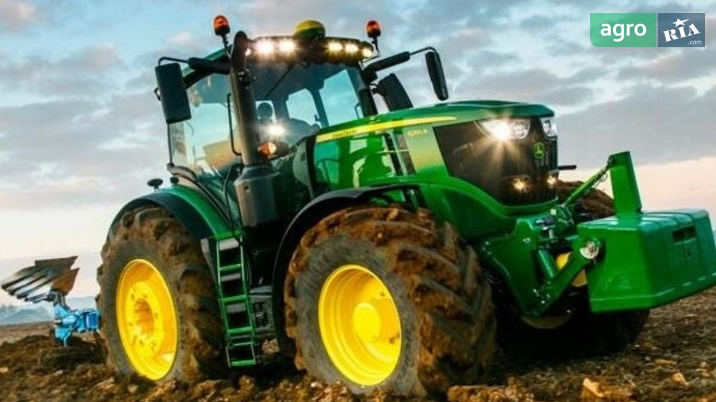 Трактор John Deere 8220 2025 - фото 1