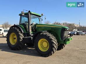 Трактор John Deere 8220 2005