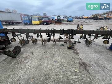 John Deere 8220  - фото