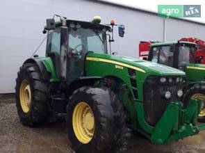 Трактор John Deere 8230 2008