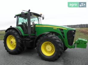 Трактор John Deere 8230 2009