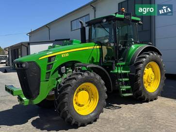 John Deere 8230 2007 - фото