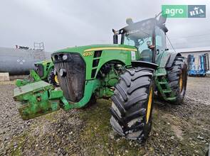 Трактор John Deere 8230 2008