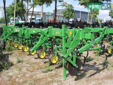 John Deere 825 2023 - фото