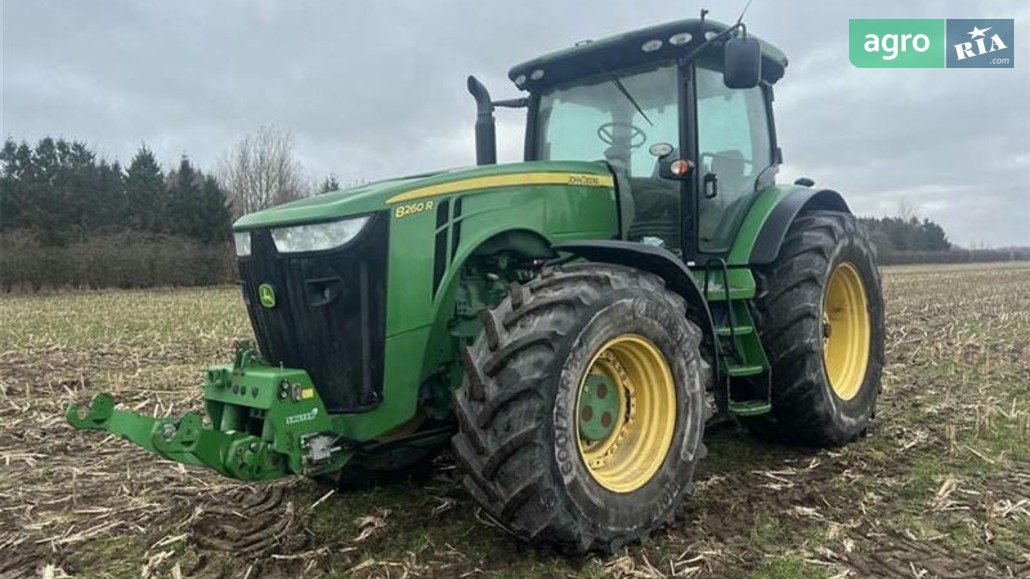 Трактор John Deere 8260 2013 - фото 1