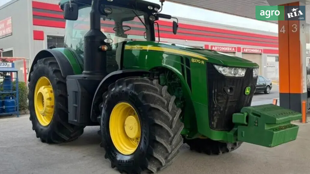 Трактор John Deere 8270R 2016 - фото 1