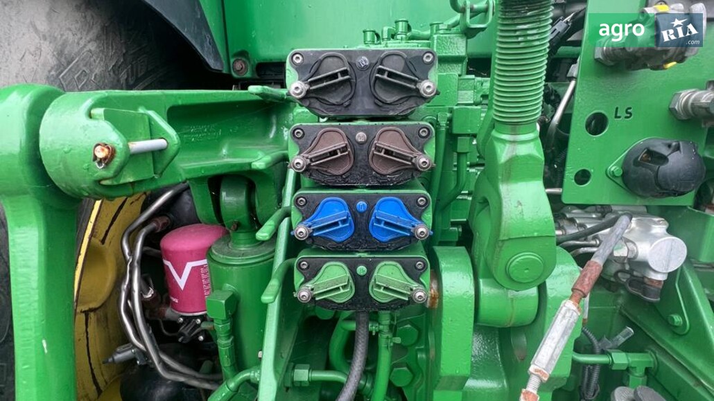 Трактор John Deere 8270R  - фото 1