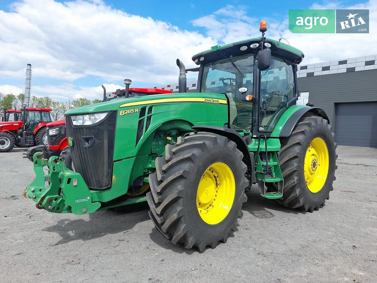 Трактор John Deere 8285R 2013 - фото 1