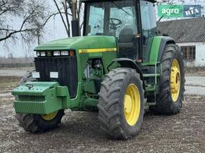 Трактор John Deere 8300 2000