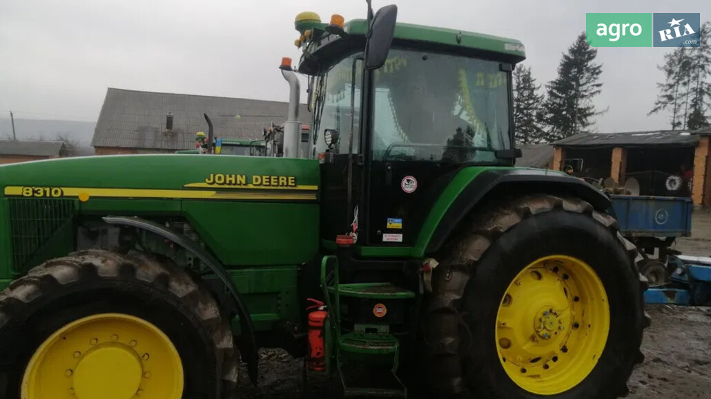 Трактор John Deere 8310 2002 - фото 1