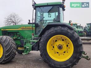 Трактор John Deere 8310 2001