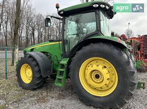 Трактор John Deere 8320R 2011