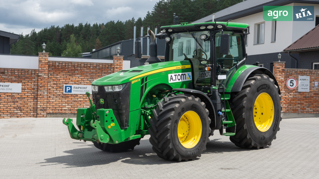 Трактор John Deere 8320R 2020 - фото 1