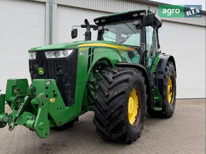 Трактор John Deere 8320R 2017