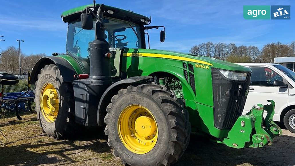 Трактор John Deere 8320R 2017 - фото 1