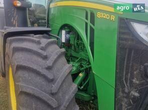 Трактор John Deere 8320R 2018