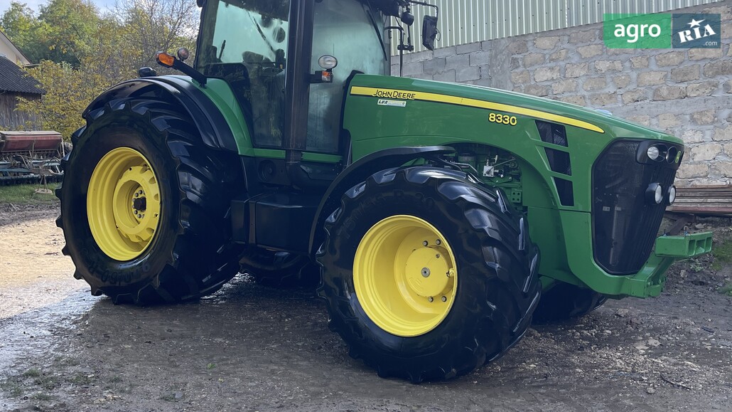 Трактор John Deere 8330 2008 - фото 1