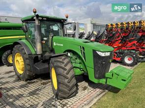 Трактор John Deere 8335R 2016
