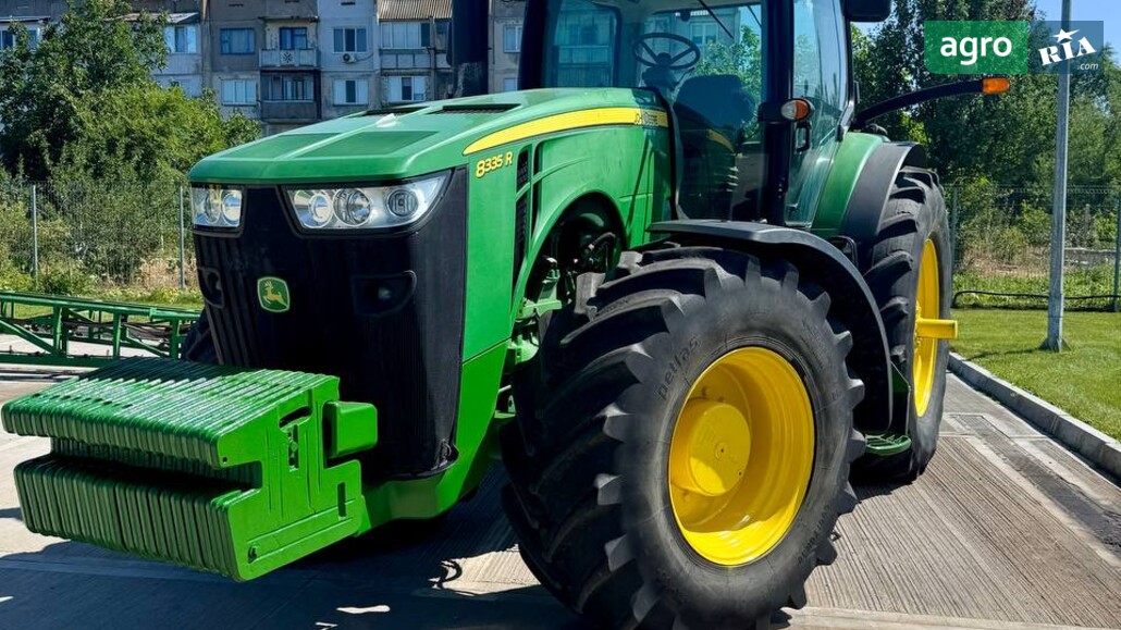 Трактор John Deere 8335R 2014 - фото 1